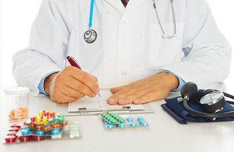 Le médecin prescrit des médicaments contre la prostatite, photo 1