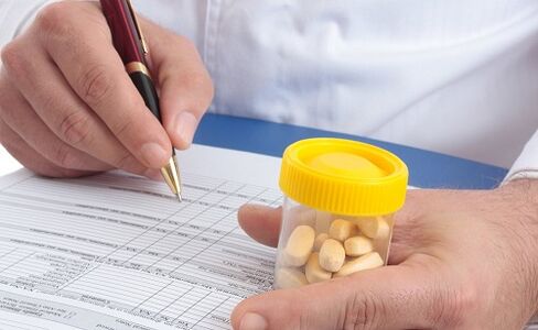 Le médecin prescrit des médicaments contre la prostatite, photo 2