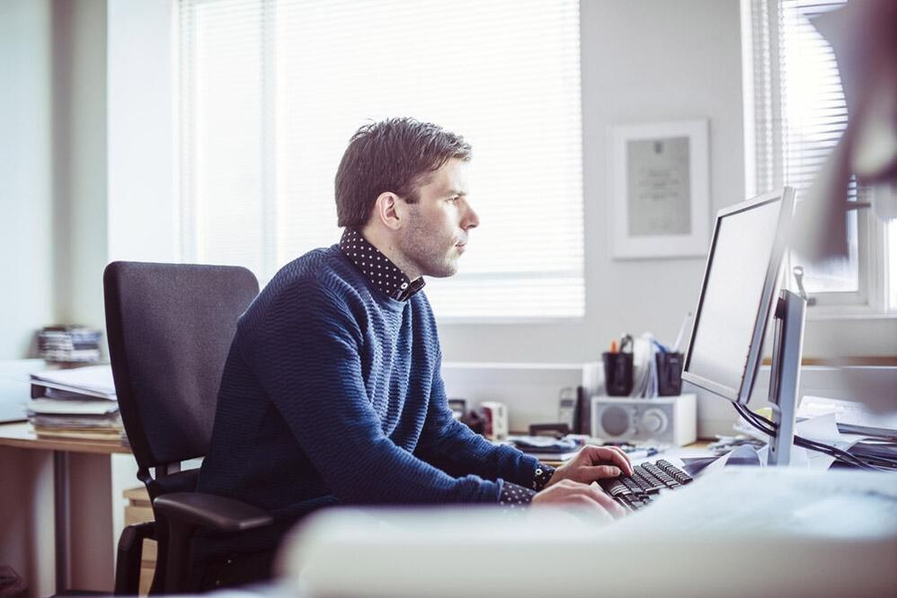 Travailleur de bureau